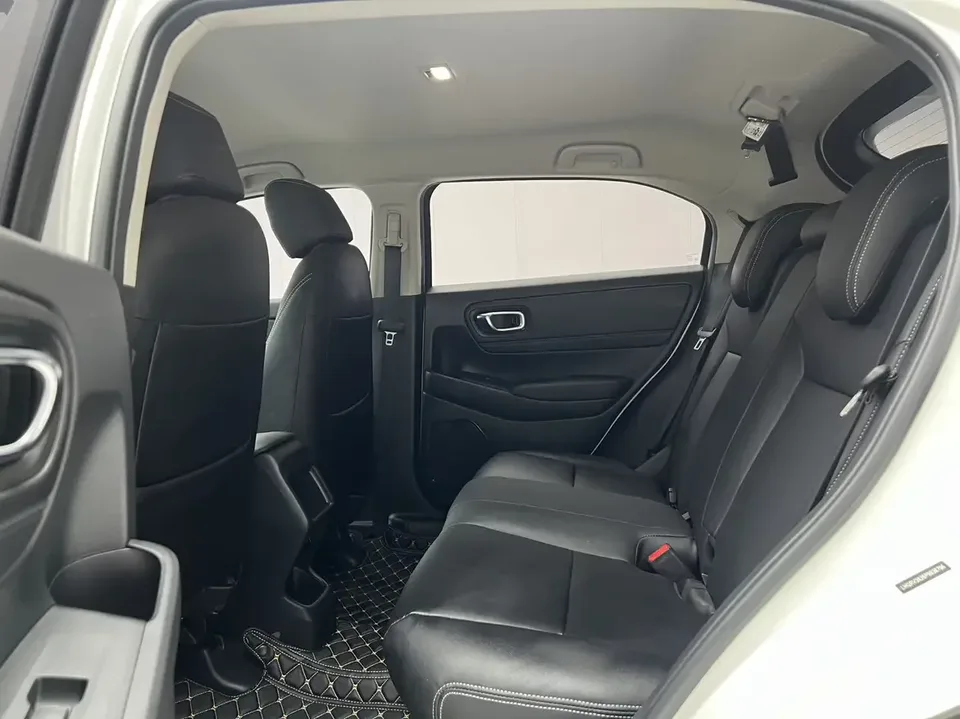 Honda VEZEL Binzhi 2023 1.5L CVT Elite Edition 2023 — thumbnail 4