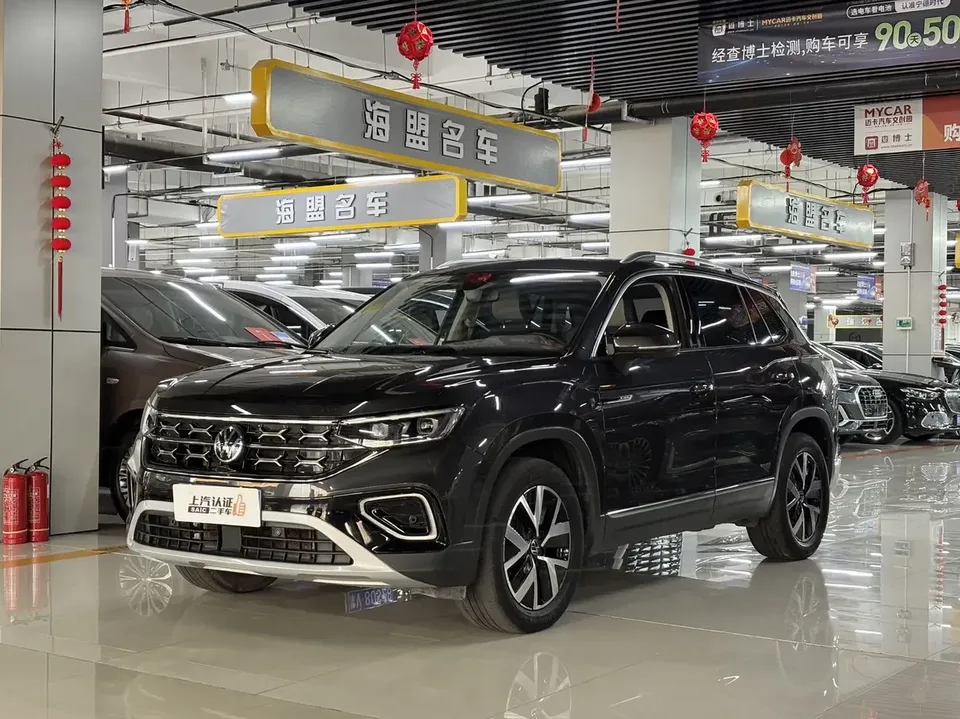 Volkswagen Tayron Tanyue 2023 280TSI 2WD Luxury Plus Advanced Edition 2023 — photo 1, buy with delivery to Moscow