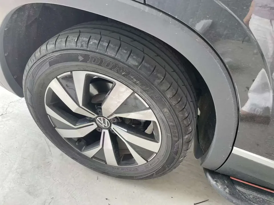 Volkswagen Tayron Tanyue 2022 280TSI 2WD Luxury Smart Edition 2022 — миниатюра 2