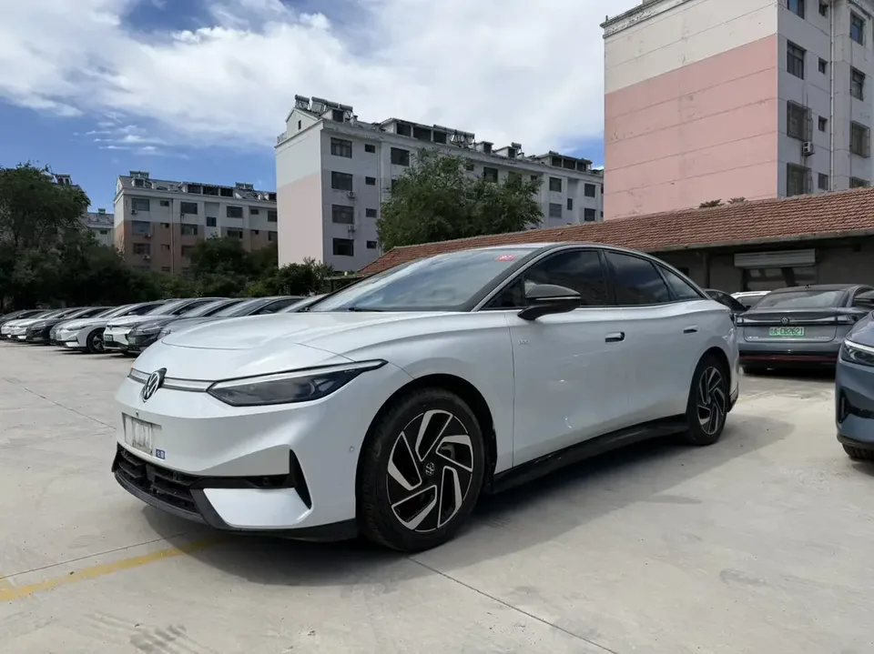 Volkswagen ID.7 VIZZION ID.7 VIZZION 2024 First Edition 2024 — photo 1, buy with delivery to Moscow