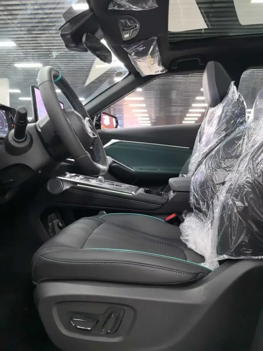 GAC Trumpchi Empow shadowcool 2022 1.5T Supernova Pro Edition 2025 — thumbnail 4