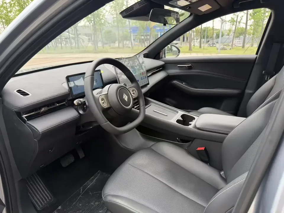 Baojun Yunhai PHEV Baojun Yunhai PHEV 2024 140km Plug-in Hybrid 2024 — thumbnail 5