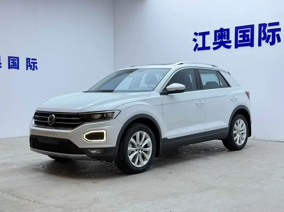 Volkswagen T-Roc TANG 2022 280TSI DSG 2WD Elite PLUS 2022 — фото 1, купить с доставкой в Москву