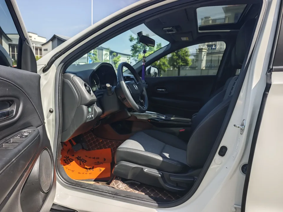 Honda WR-V HondaXR-V 2021 1.5L CVT Deluxe Edition 2022 — thumbnail 5