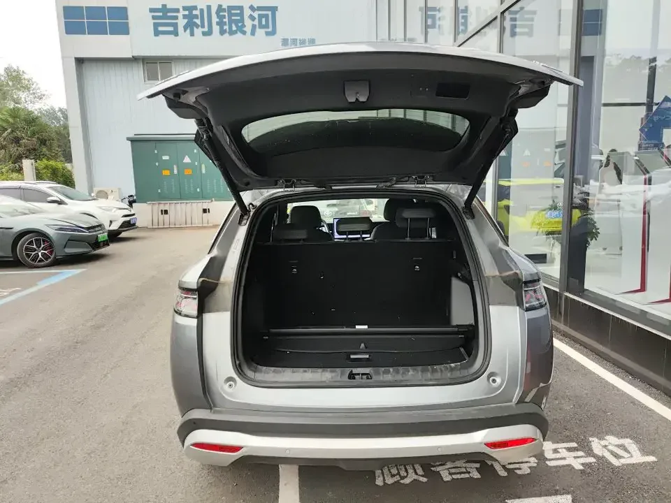 BYD Song L DM Song L DM 2025 DM-i 160KM Intelligent Driving Edition 2025 — thumbnail 3