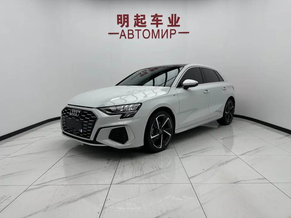 Audi A3 Audi A3 2023 Sportback 35 TFSI Stylish and sporty 2023 — photo 1, buy with delivery to Moscow