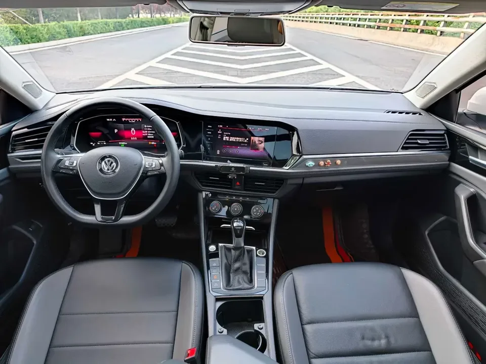Volkswagen Sagitar Sagitar 2022 280TSI DSG Beyond Edition 2022 — thumbnail 4