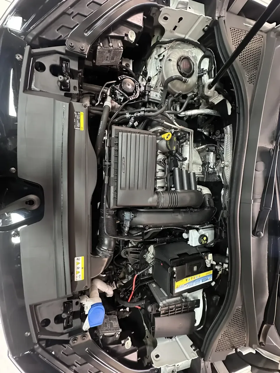 Volkswagen Tayron Tanyue 2023 280TSI 2WD Luxury Plus Advanced Edition 2022 — миниатюра 3