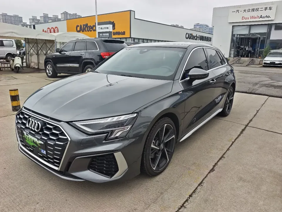 Audi A3 Audi A3 2022 Sportback 35 TFSI Stylish and sporty 2022 — photo 1, buy with delivery to Moscow