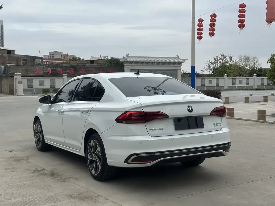 Volkswagen Bora Bora 2023 200TSI DSG Intelligent Driving Edition 2024 — thumbnail 4