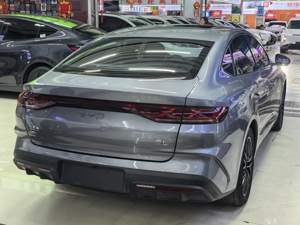 BYD Qin L DM Qin L DM 2024 DM-i 120KM Excellence 2024 — thumbnail 2