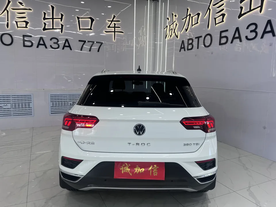 Volkswagen T-Roc TANG 2022 280TSI DSG 2WD Comfort PLUS 2022 — thumbnail 2