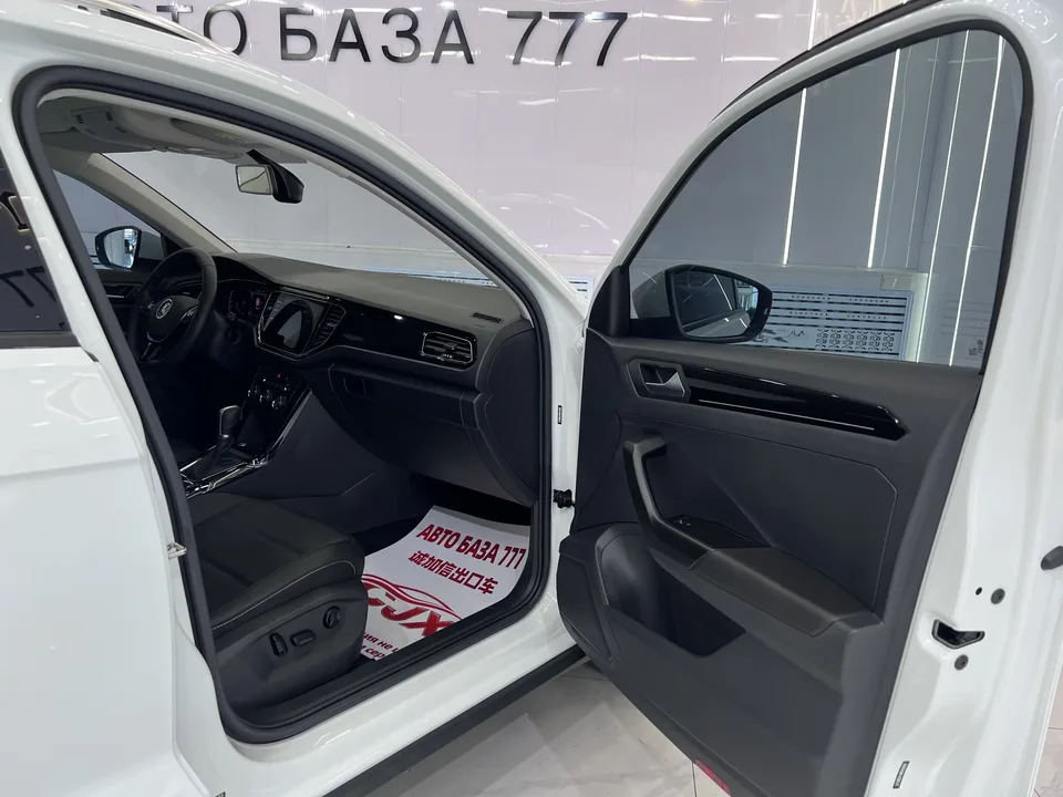 Volkswagen T-Roc TANG 2022 280TSI DSG 2WD Comfort PLUS 2022 — thumbnail 5