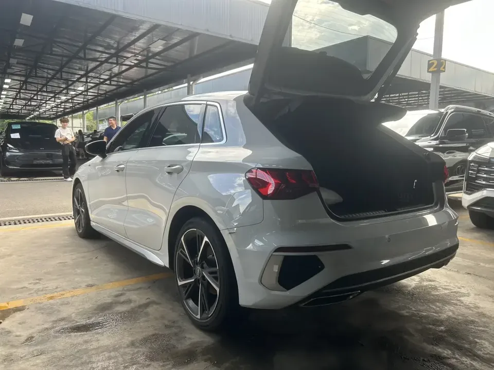 Audi A3 Audi A3 2022 Sportback 35 TFSI Luxury Sports 2023 — thumbnail 2