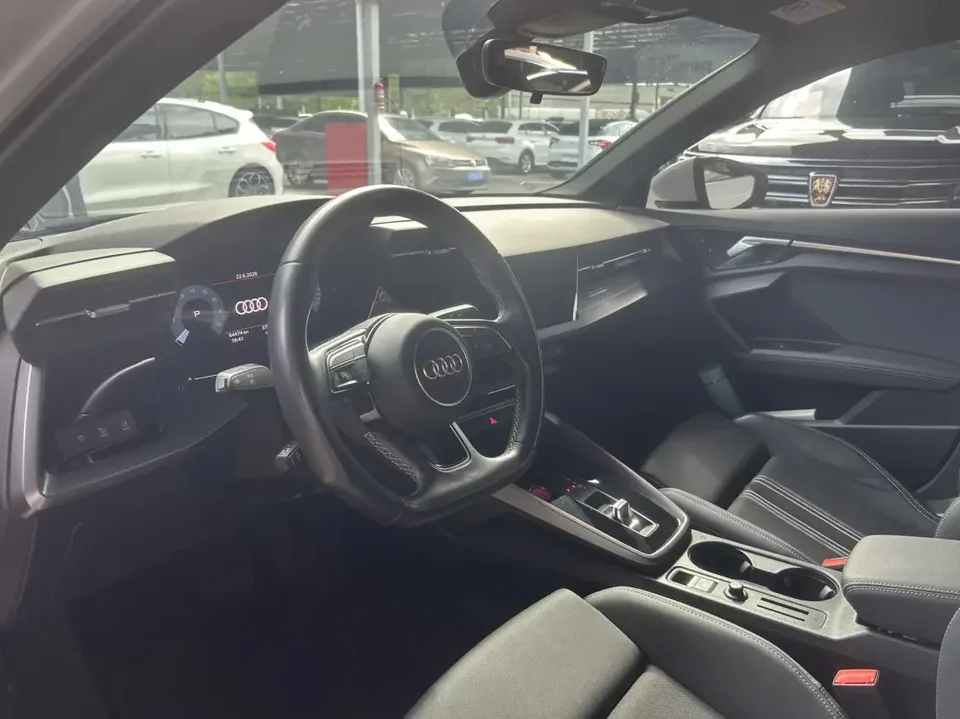 Audi A3 Audi A3 2022 Sportback 35 TFSI Luxury Sports 2023 — thumbnail 4