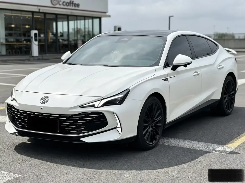 MG 7 MG7 2023 1.5T DCT Comfort Edition 2024 — photo 1, buy with delivery to Moscow