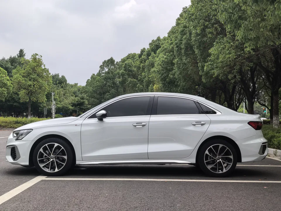 Audi A3 Audi A3 2022 A3L Limousine 35 TFSI Progressive Sports 2022 — миниатюра 4