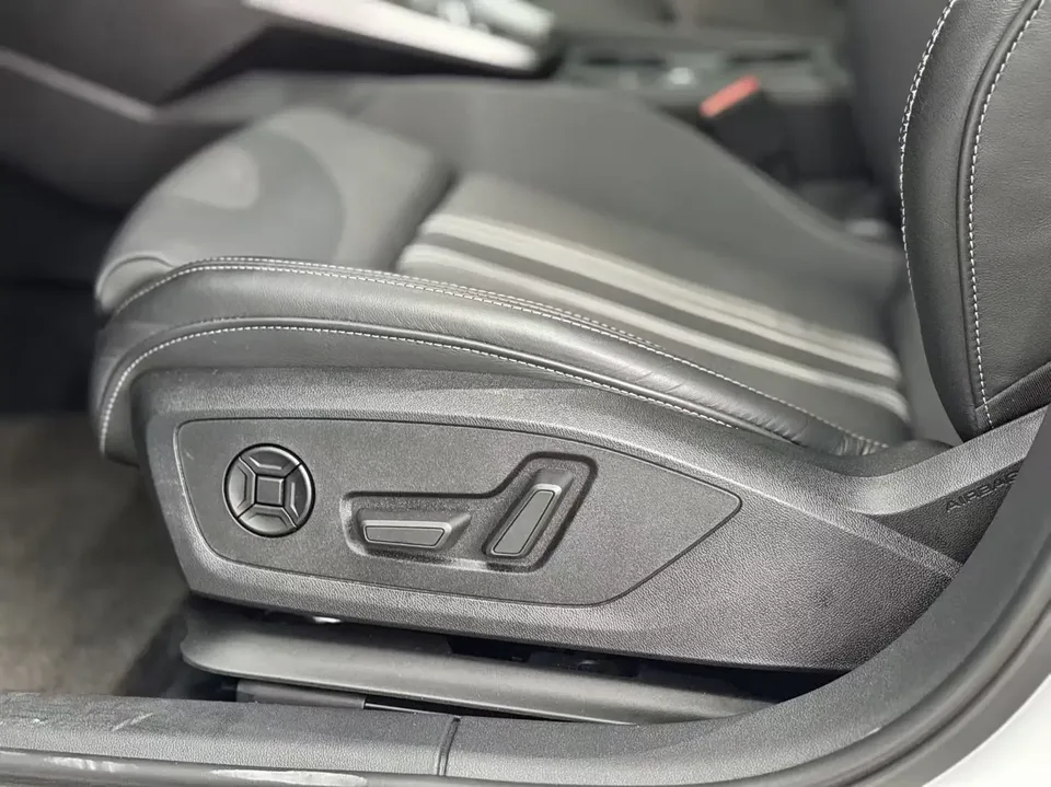 Audi A3 Audi A3 2022 Sportback 35 TFSI Stylish and sporty 2022 — thumbnail 3