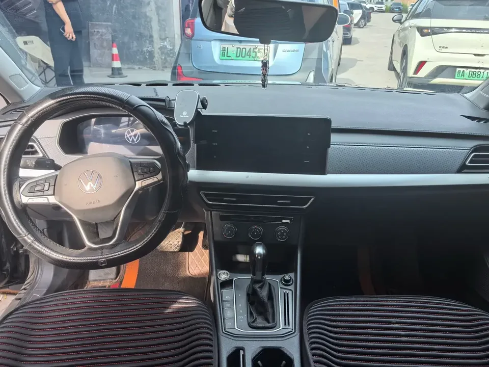 Volkswagen Lavida Lavida 2023 280TSI DSG Full Elegance Edition 2022 — thumbnail 3