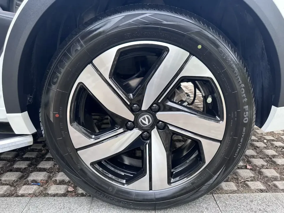 Changan CS55 Plus Changan CS55 PLUS 2024 The third generation 1.5T DCT premium model 2023 — thumbnail 2