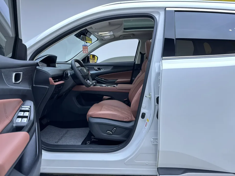 Changan CS55 Plus Changan CS55 PLUS 2024 The third generation 1.5T DCT premium model 2024 — миниатюра 5