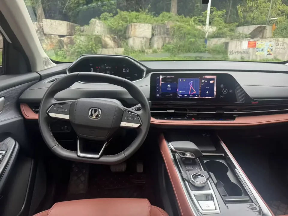 Changan CS55 Plus Changan CS55 PLUS 2024 The third generation 1.5T DCT premium model 2024 — thumbnail 5