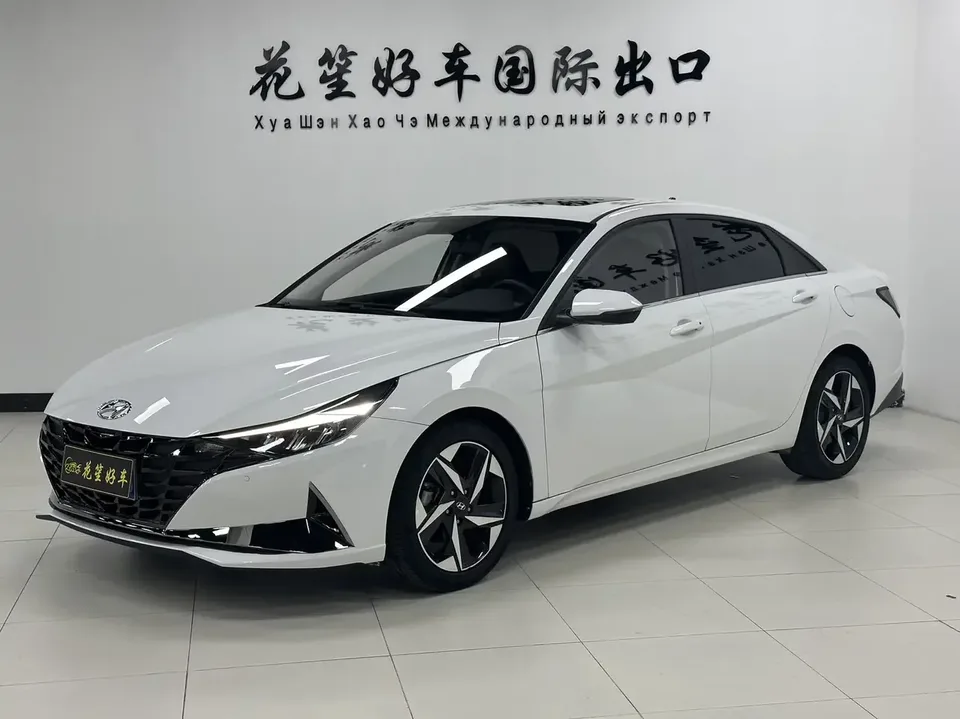 Hyundai Elantra Elantra 2022 1.5L CVT GLX Elite Edition 2022 — photo 1, buy with delivery to Moscow