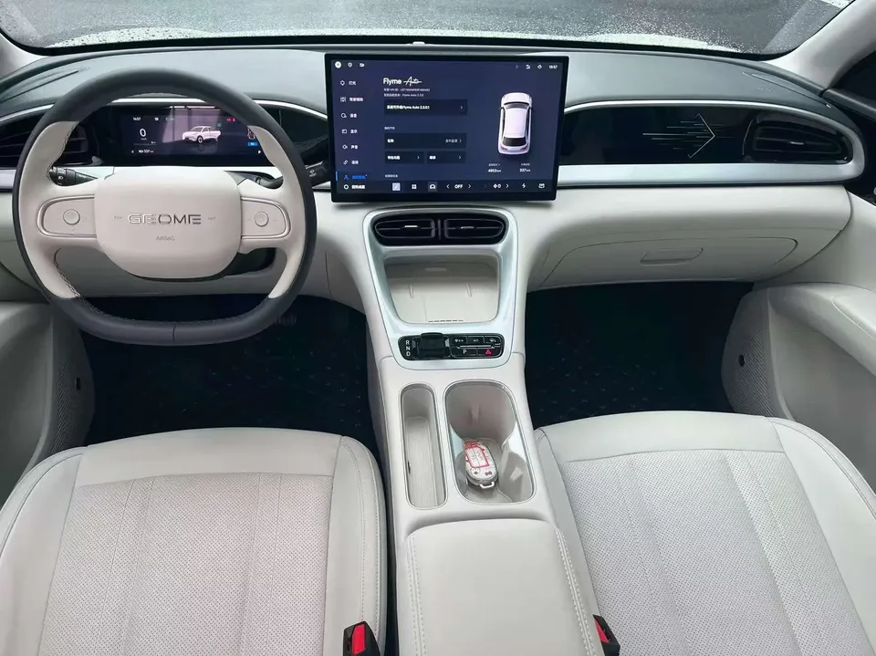 Geely Star Wish Star Wish 2025 UP 410km Exploration+ 2026 — миниатюра 2