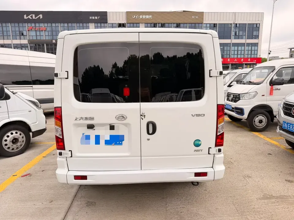 Datong Xintu V80 Xintu V80 2025 Modified value version 2.0T AMT Aoyuntong short wheelbase ultra-low roof 127Ps 5/6 seats 2025 — thumbnail 5