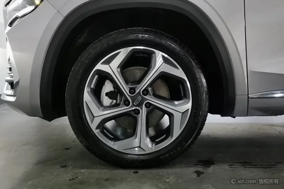 Geely Monjaro Xingyue L 2024 2.0TD DCT EVO 2WD Changfeng Edition 2024 — миниатюра 3