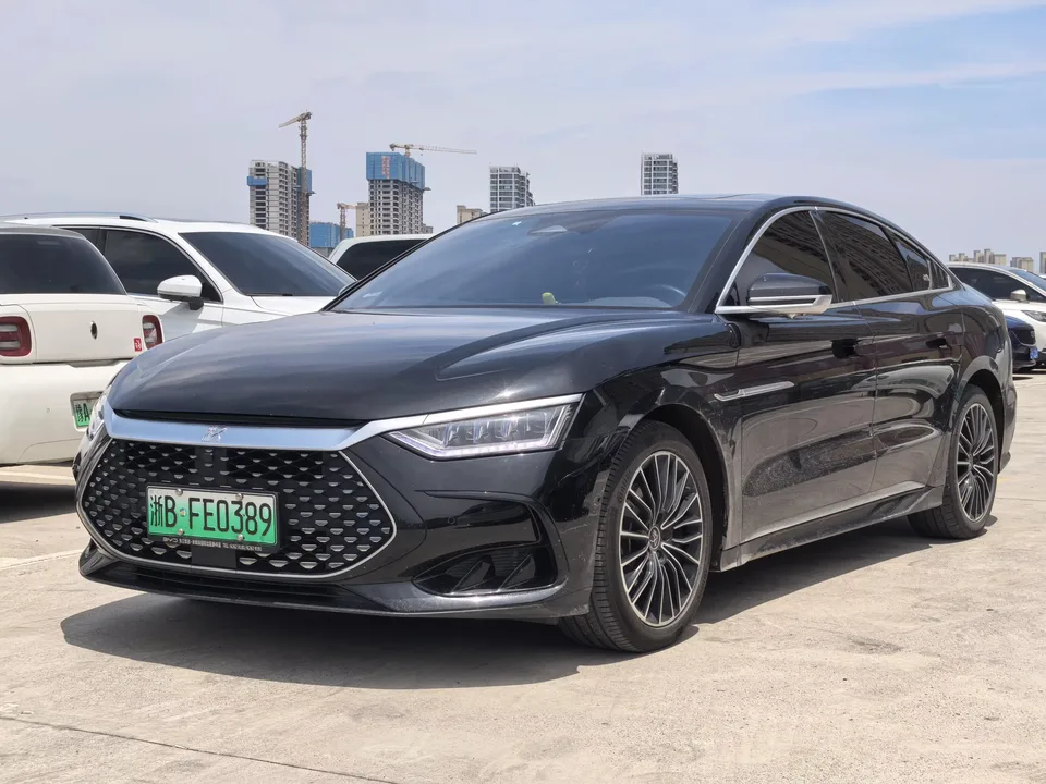 BYD Han DM Chinese DM 2022 DM-i 121KM Premium 2022 — photo 1, buy with delivery to Moscow