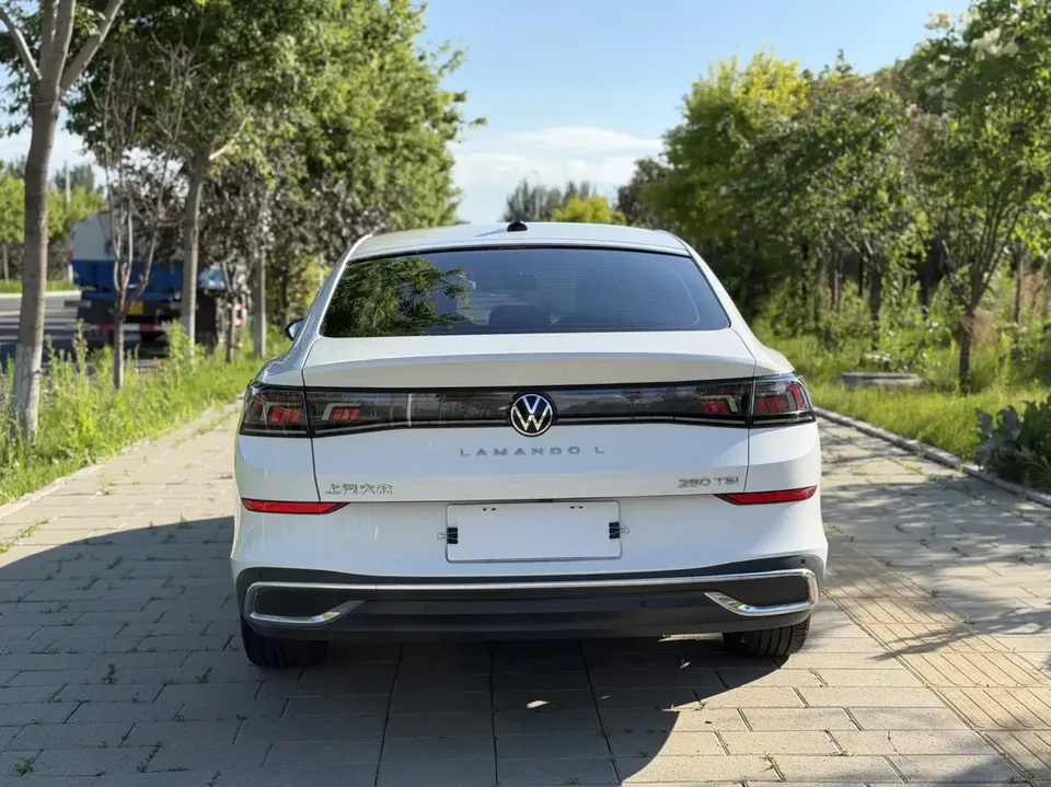 Volkswagen Lamando Lingdu 2023 Lingdu L 280TSI DSG Cool Edition 2023 — thumbnail 2