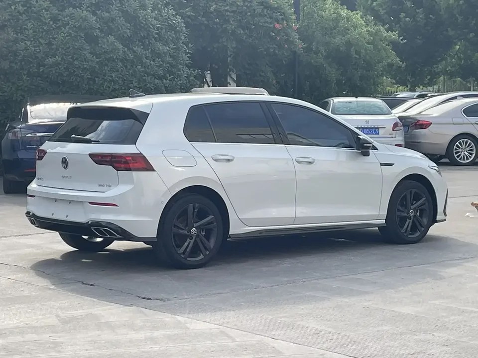 Volkswagen Golf golf 2021 280TSI DSG R-Line 2022 — thumbnail 2