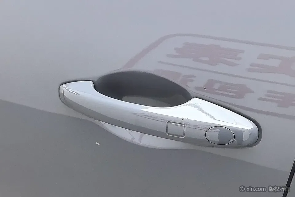 ORA Euler Good Cat GT Euler Good Cat GT 2023 Mulan Edition 401km Luxury 2024 — thumbnail 3