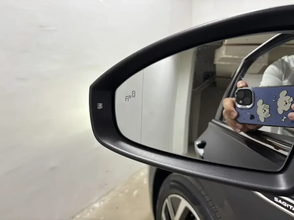 Volkswagen Sagitar Sagitar 2023 280TSI DSG Beyond Edition Plus 2022 — thumbnail 3