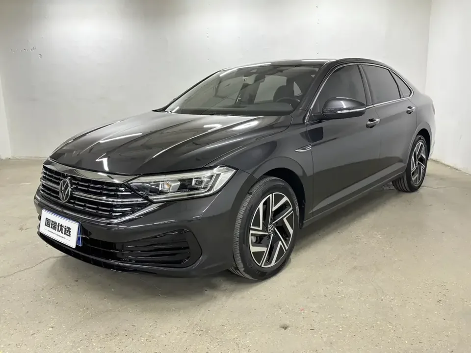 Volkswagen Sagitar Sagitar 2023 280TSI DSG Beyond Edition Plus 2022 — photo 1, buy with delivery to Moscow