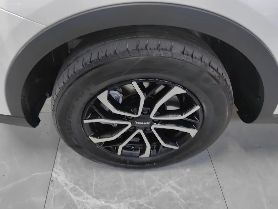 Haval H6 Haval H6 2023 National Trend Edition 1.5T Automatic Champion Edition 2023 — thumbnail 2