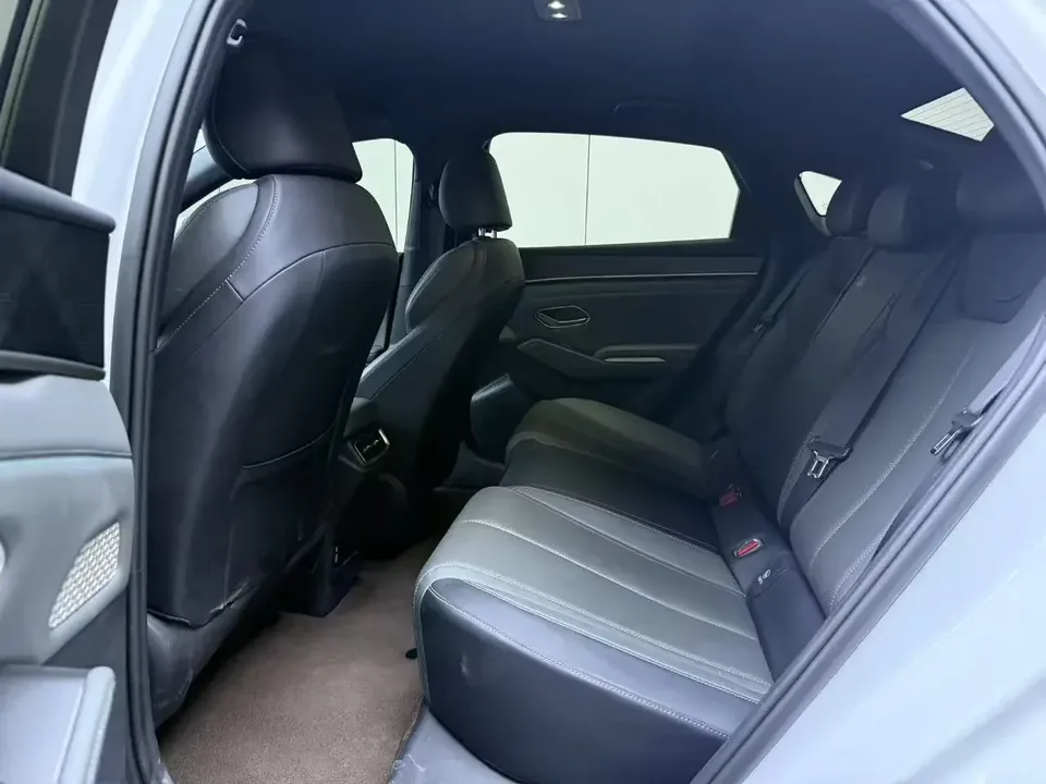 BYD Qin L DM Qin L DM 2024 DM-i 80KM Beyond 2025 — thumbnail 4