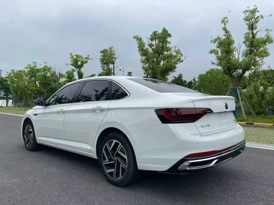 Volkswagen Sagitar Sagitar 2023 280TSI DSG Beyond Edition Plus 2022 — thumbnail 4