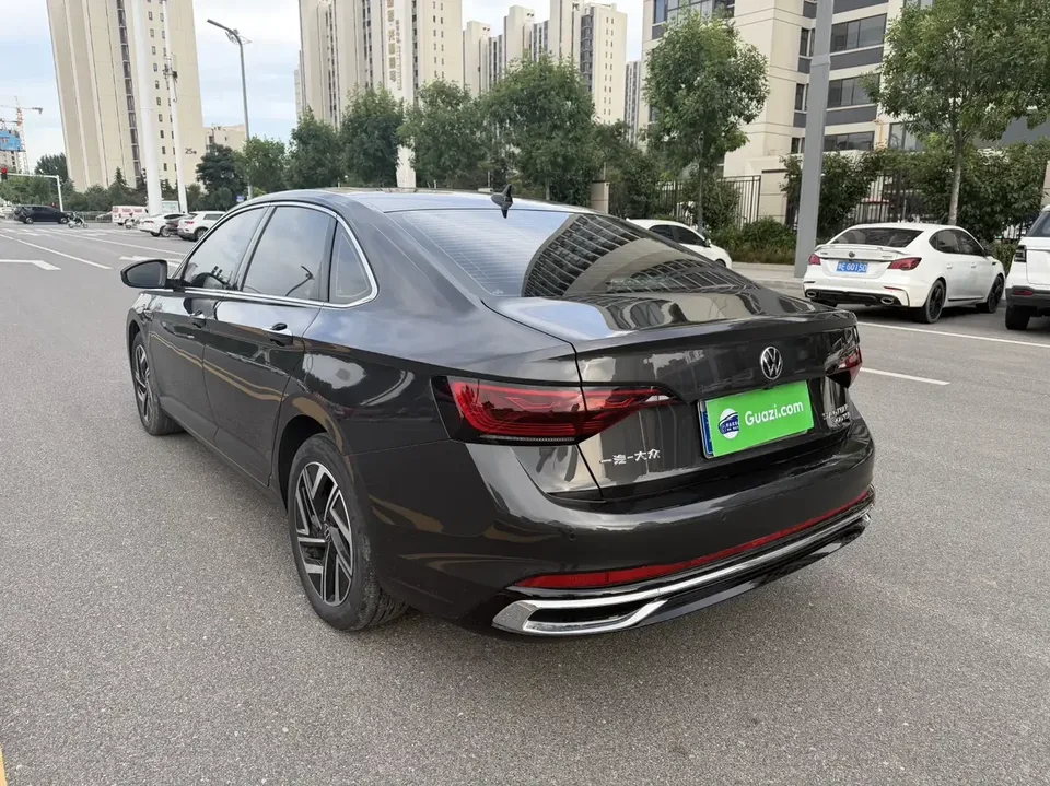 Volkswagen Sagitar Sagitar 2024 300TSI DSG Beyond Edition 2024 — thumbnail 4