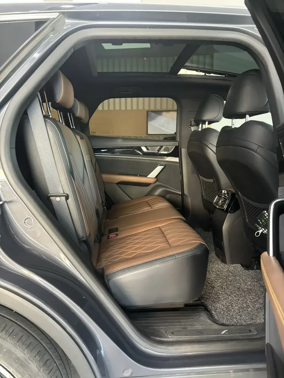 BYD Tang DM Tang DM 2021 DM-i 1.5T 112KM Premium 2022 — thumbnail 4