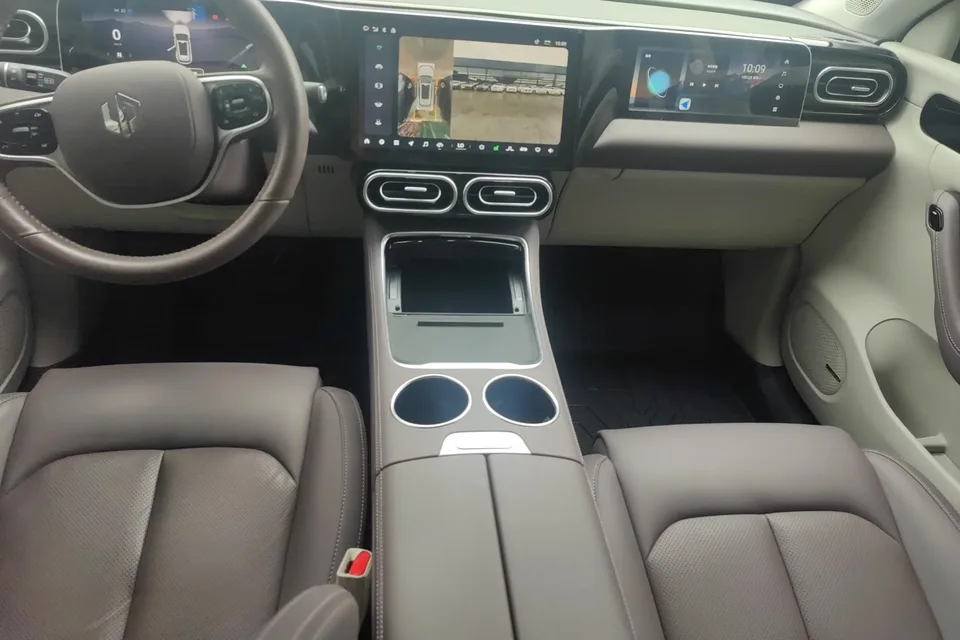 Leapmotor Zero running C11 Zero running C11 2023 Extended Range 200 Comfort Edition 2024 — thumbnail 4