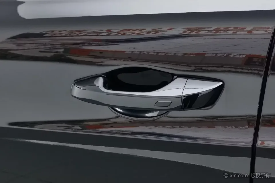 FAW Delight 07 Delight 07 2025 210km Leisure Edition 2025 — thumbnail 3