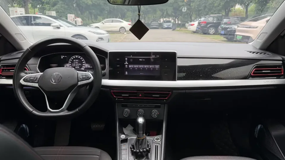 Volkswagen Lavida Lavida 2023 280TSI DSG Starry Sky Edition 2022 — thumbnail 4