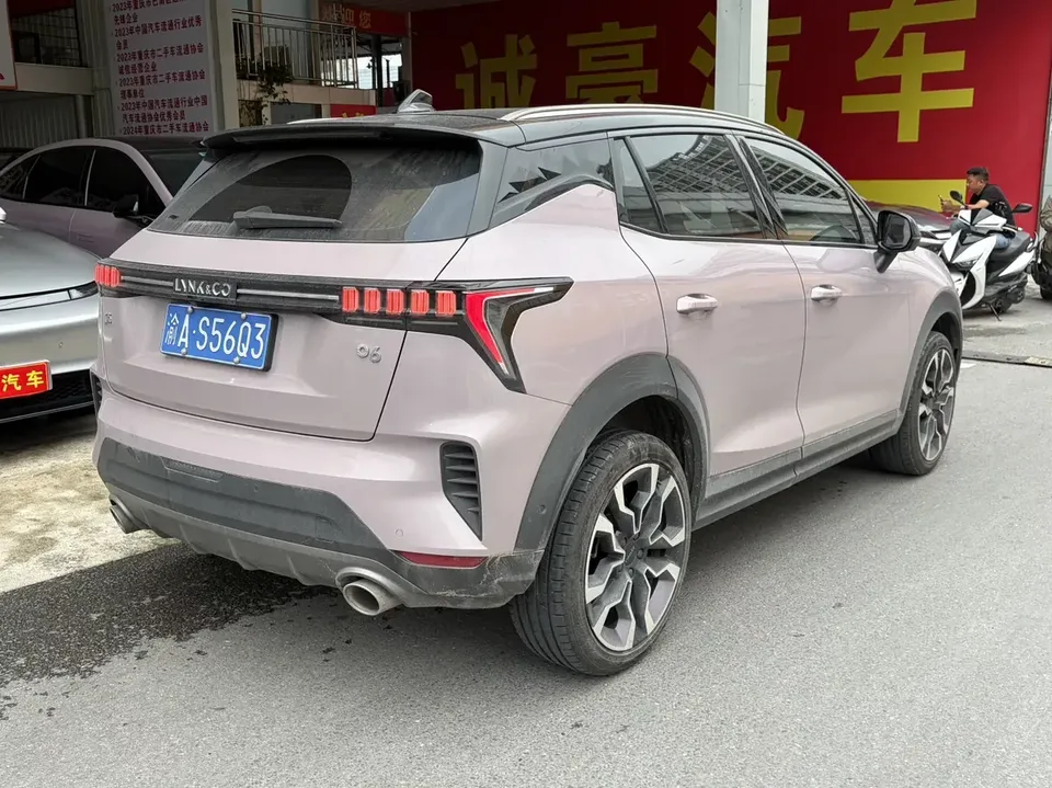 Lynk & Co 06 Lynk & Co 06 2023 Remix 1.5T Hero 2024 — thumbnail 4