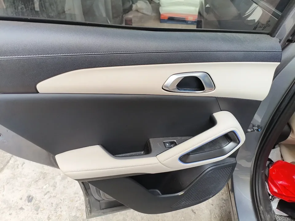 BYD Yuan Up Yuan UP 2025 Smart Driving Edition 401KM Vitality Edition 2025 — thumbnail 5