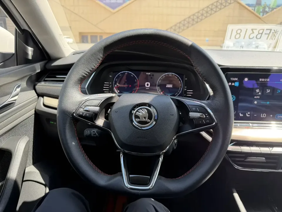 Skoda Octavia Octavia 2022 PRO TSI280 DSG Luxury Edition 2022 — thumbnail 5