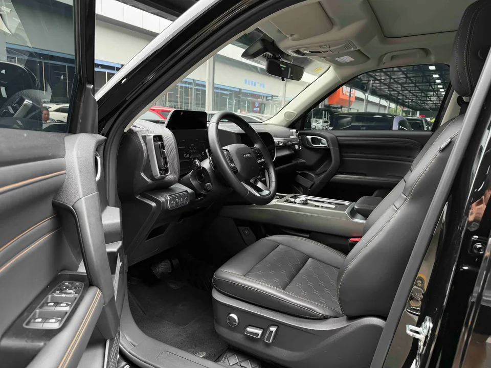 Haval Dargo Harvard dog 2024 1.5T 2WD Border Collie Edition 2024 — thumbnail 3