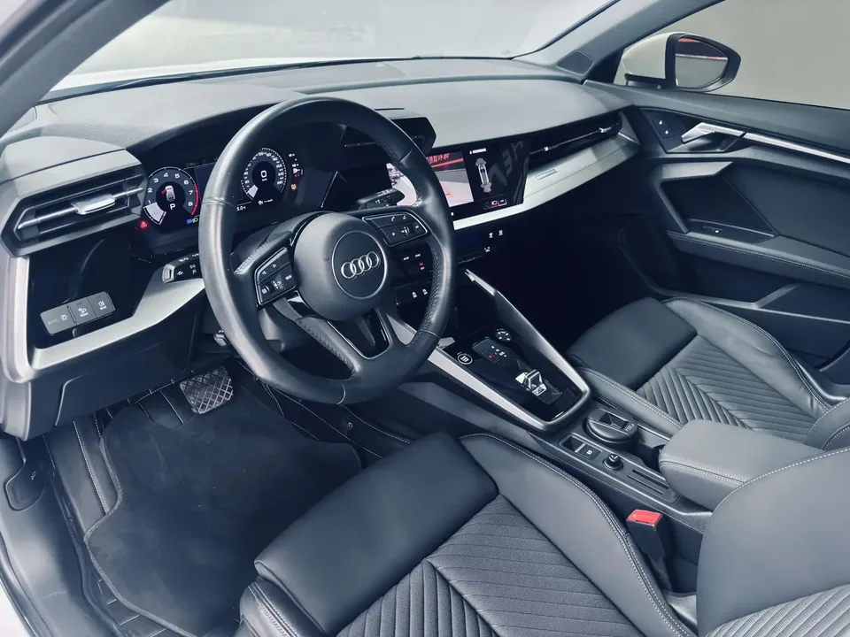 Audi A3 Audi A3 2022 Sportback 35 TFSI Stylish and Elegant 2022 — thumbnail 4