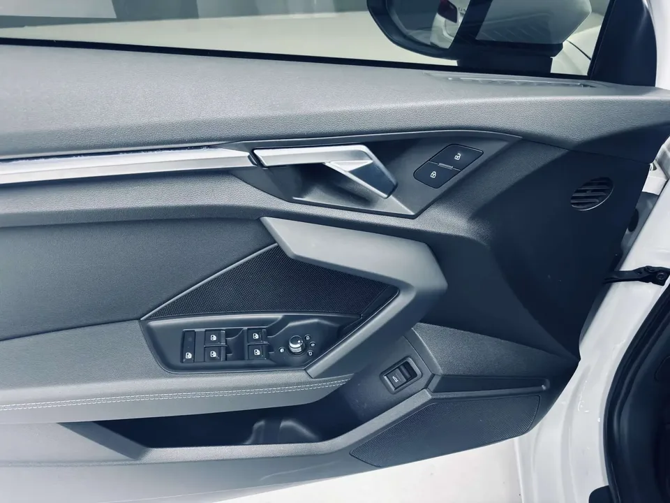 Audi A3 Audi A3 2022 Sportback 35 TFSI Stylish and Elegant 2022 — thumbnail 5